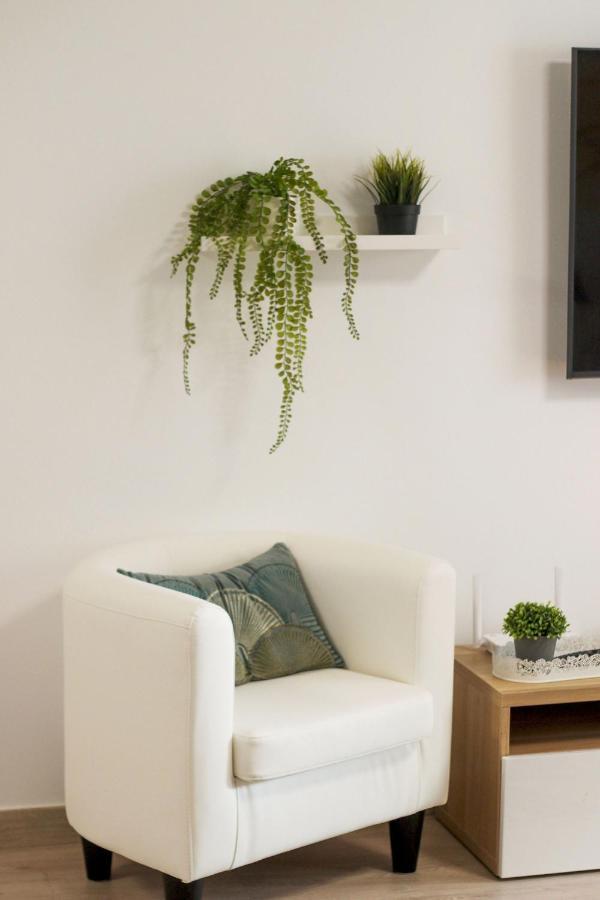 Family Apartment Walking Distance To The Sea And All Amenities Sitio de Calahonda Zewnętrze zdjęcie